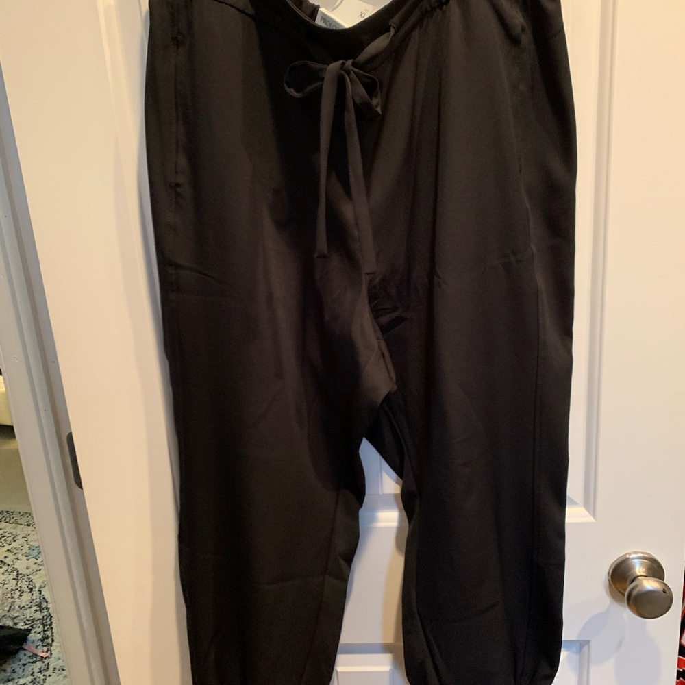 NWT prolog dress jogger pant